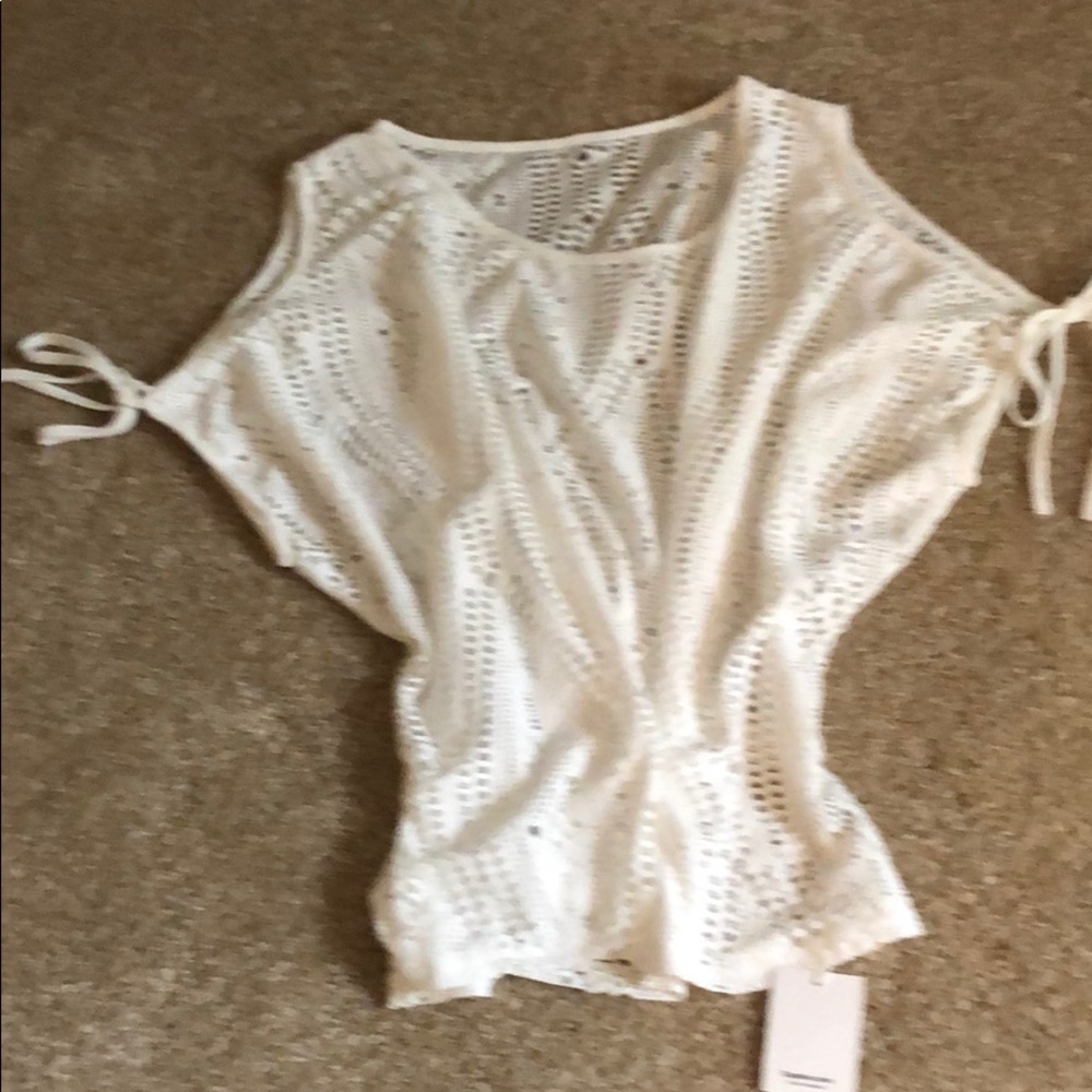 Cupshe white cold shoulder cover up